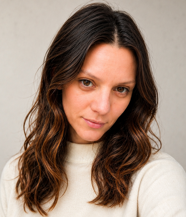 Oana Maries — brand designer and strategist